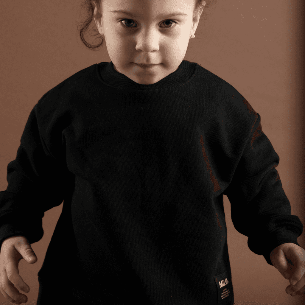 BUZO OVERSIZE OLI NEGRO (RUSTICO)