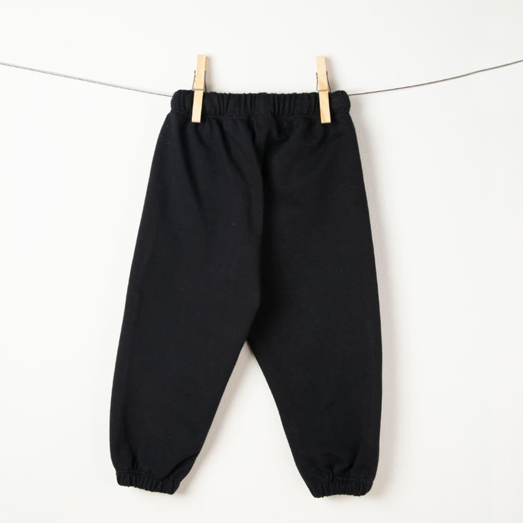 JOGGER CATA NEGRO