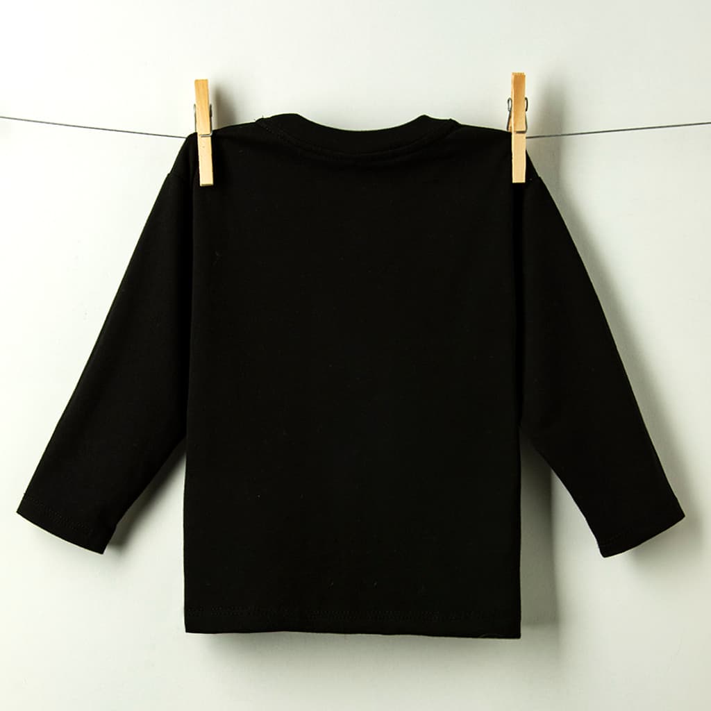 REMERA MANGA LARGA OVERSIZE JARA NEGRA