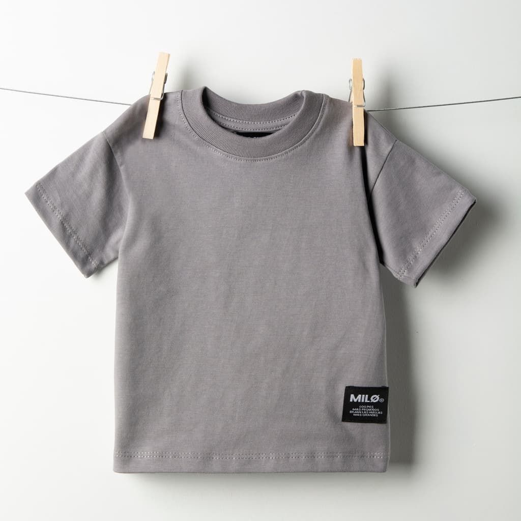 REMERA OVERSIZE NACHA HUMO